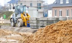 Dans le Var, la maison d'une famille se retrouve coincée au beau milieu d'un chantier. (illustration) (SATYAPREM / PIXABAY)