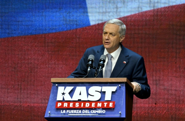 Le candidat à la présidence chilienne, José Antonio Kast, à Santiago, le 14 décembre 2025, à l'occasion du second tour de l'élection présidentielle ( AFP / Eitan ABRAMOVICH )