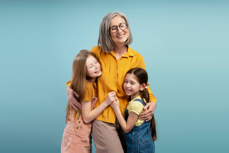 Succession : dans quels cas les petits-enfants peuvent-ils hériter à la place de leurs parents ? / iStock.com - Mariia Vitkovska