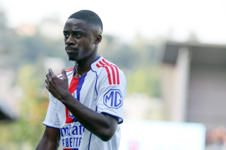 L’OL prête son défenseur latéral Saël Kumbedi à Wolfsburg, en Bundesliga