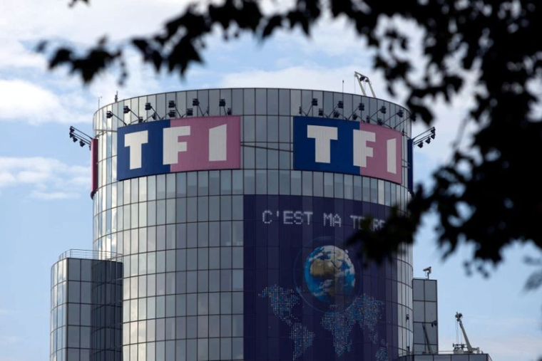 DUREMENT TOUCHÉ AU PREMIER SEMESTRE, TF1 RENONCE À SON DIVIDENDE ET À SES OBJECTIFS 2021