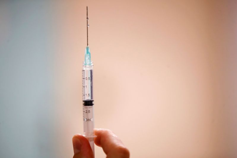 CORONAVIRUS: LA PROTECTION VACCINALE POURRAIT DIMINUER AVEC LE TEMPS, SELON UNE ETUDE BRITANNIQUE