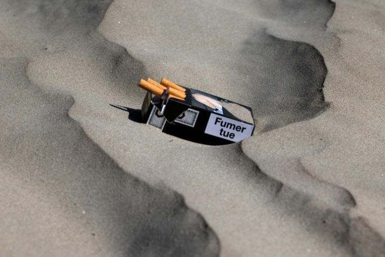 Les adolescents consomment toujours moins de substances psychoactives en France, selon une étude publiée mercredi, à l'exception de l'alcool ( AFP / Fred TANNEAU )