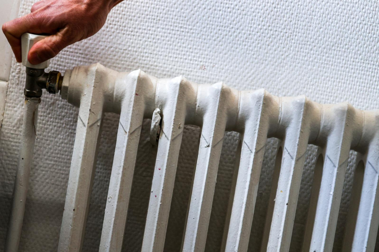 Le chèque énergie est un dispositif permettant aux ménages les plus précaires à payer leur facture d'énergie. ( AFP / CHARLY TRIBALLEAU )