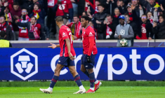 Vidéo : l’énorme erreur de Gregor Kobel offrant l’ouverture du score de Lille