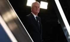 Michel Barnier à Aubervilliers, le 3 octobre 2024. ( AFP / THOMAS SAMSON )