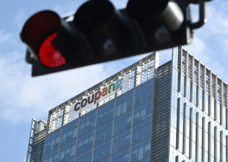Le siège de Coupang à Séoul, le 9 décembre 2025 ( AFP / Jung Yeon-je )
