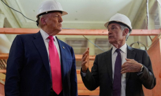 Le président américain Trump visite le bâtiment de la Réserve fédérale à Washington, D.C.