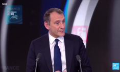 Laurent Jacobelli (RN) : "On a un président qui est dans l'annonce" à Mayotte