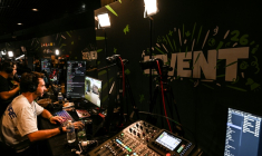 Un streameur participe au ZEvent, un événement caritatif de collecte de fonds organisé sur trois jours de diffusion en direct, à Montpellier, le 5 septembre 2026 ( AFP / Gabriel BOUYS )