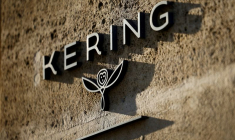 PHOTO D'ARCHIVE : Le logo du groupe français de luxe Kering à Paris