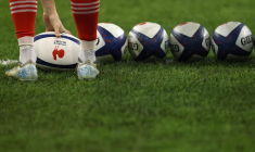 Vue générale des ballons de rugby de la France lors de l'échauffement avant le match France contre Argentine au Stade de France, Saint-Denis près de Paris