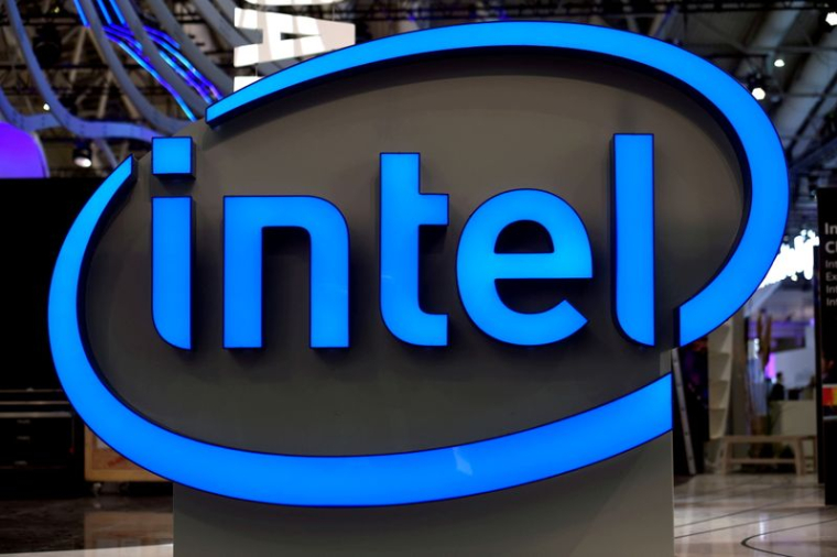 INTEL PRÉVOIT D'INVESTIR 80 MILLIARDS D'EUROS DANS LE SECTEUR DES PUCES EN EUROPE