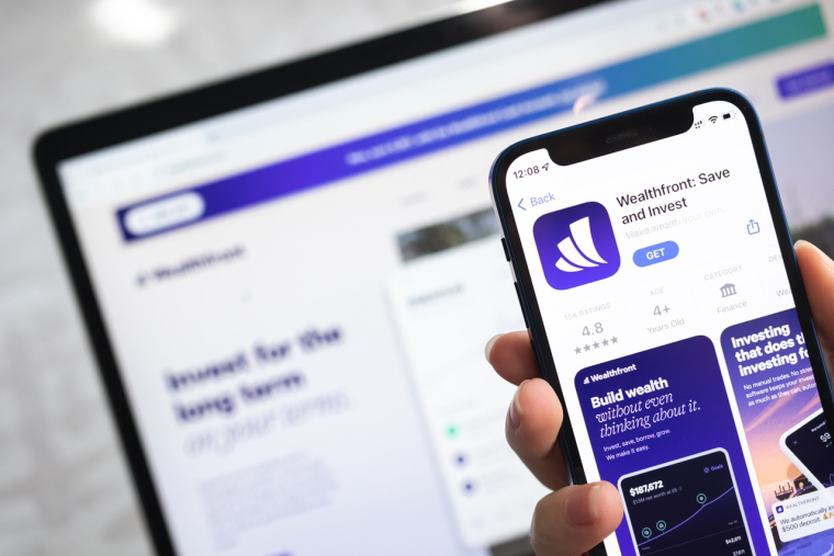 Le logo de Wealthfront sur l'application développée par la société. (Crédits: Adobe Stock)