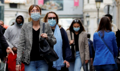 FRANCE: LE COUVRE-FEU PRENDRA FIN DIMANCHE, LE PORT DU MASQUE ASSOUPLI