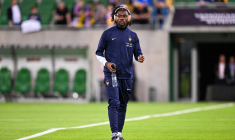 Adrien Rabiot remplaçant, Désiré Doué et Manu Koné titulaires