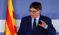 Carles Puigdemont lors d'une conférence de presse à Elne