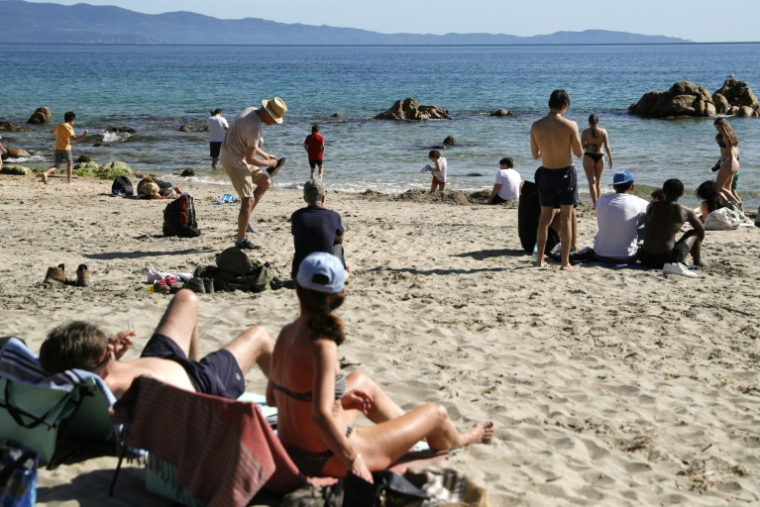 Du 1er juin au 30 septembre 2024, 1.244 noyades ont été enregistrées en France, dont 350 suivies de décès (28%) ( AFP / PASCAL POCHARD-CASABIANCA )