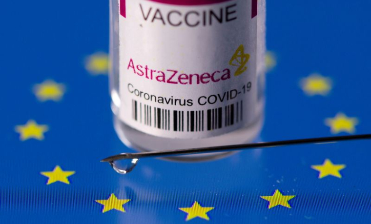 DEVANT UN TRIBUNAL, L'UE RÉCLAME 120 MILLIONS DE DOSES DE VACCIN À ASTRAZENECCA D'ICI FIN JUIN