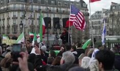 A Paris, plusieurs milliers de manifestants en soutien au peuple iranien