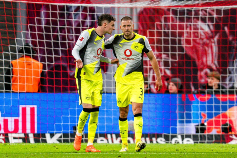 Dortmund rate le coche à Leipzig et voit le Bayern s'éloigner