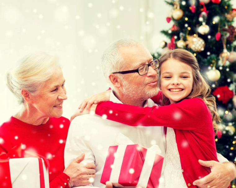 Parmi les dons possibles le don familial permet permet de donner tous les 15 ans jusqu’à 31.865 euros, en exonération de droits de succession. (crédit : 123RF)