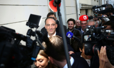 Raphaël Glucksmann, candidat du Parti socialiste (PS) et de la gauche centre-gauche Place Publique (PP), Paris, le 11 octobre 2026  ( AFP / ROMAIN PERROCHEAU )
