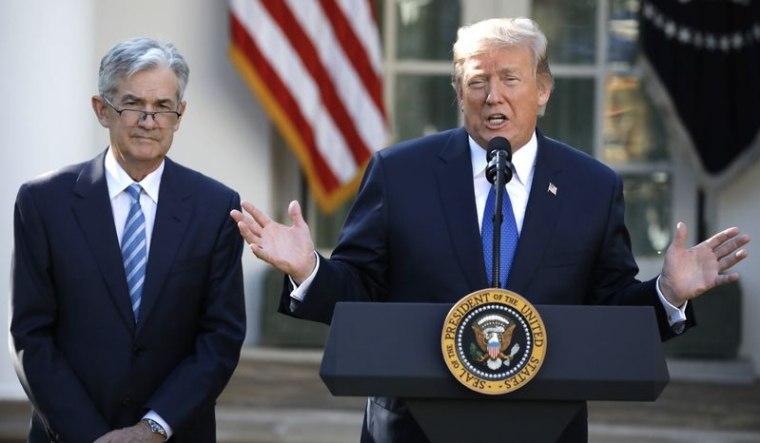 Le président américain Donald Trump et le président de la Réserve fédérale américaine Jerome Powell
