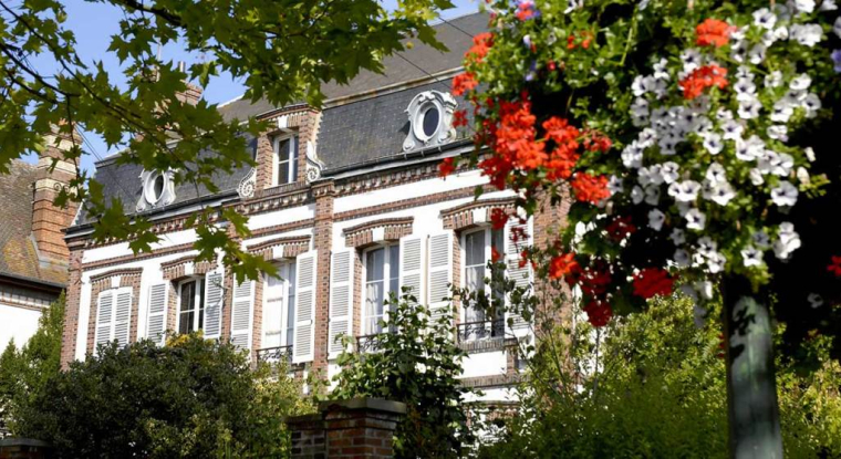 Il existe quelques astuces pour baisser le montant de l'IFI. (© Adobestock)