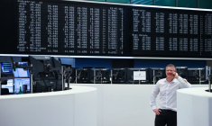 Un trader à la bourse de Francfort