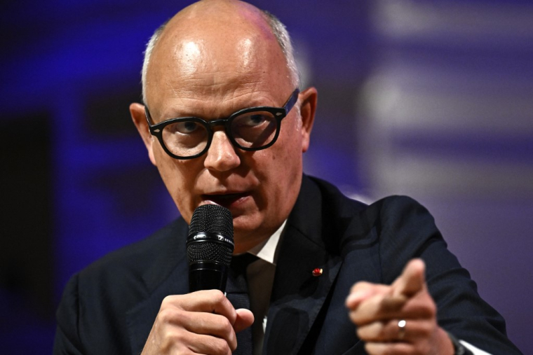 Edouard Philippe, à Paris, le 20 juin 2024 ( AFP / JULIEN DE ROSA )