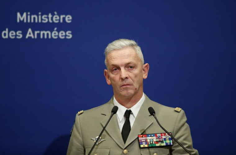 FRANCE: LE GÉNÉRAL LECOINTRE PRÔNE DES SANCTIONS CONTRE LES SIGNATAIRES DE LA TRIBUNE DE MILITAIRES