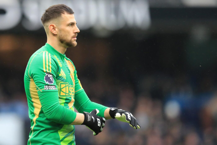 Après avoir vendu James Trafford, Burnley a trouvé son nouveau gardien titulaire