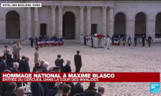 Hommage national à Maxime Blasco : le cercueil du soldat tué au Mali entre dans la cour des Invalides