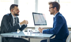 Ne pas hésitez à diversifier vos soutiens financiers. (© Schutterstock)