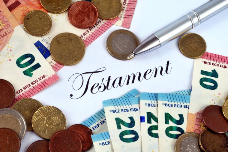 Succession sans héritier : que devient réellement votre épargne ? / iStock.com - Richard Villalonundefined undefined