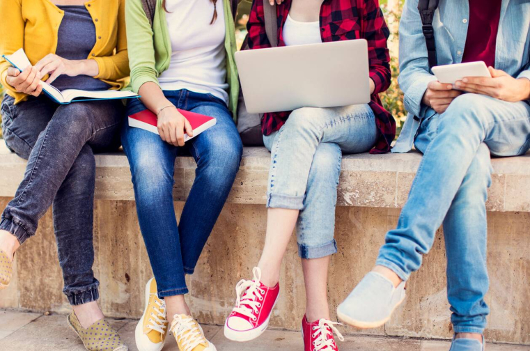 La rentrée étudiante s'annonce chère et difficile / iStock.com - seb_ra