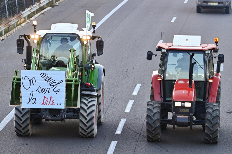 Protestation à Mornas, près d'Orange, le 24 janvier 2024. ( AFP / SYLVAIN THOMAS )