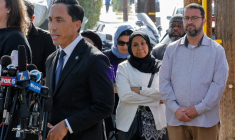 Conférence de presse des autorités suite à la fusillade au Centre islamique de San Diego