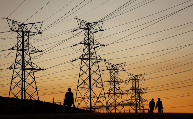 FRANCE: LA CRE PROPOSE UNE HAUSSE DE 3,89% DES TARIFS DE L'ÉLECTRICITÉ AU 1ER AOÛT
