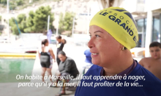 Dans les quartiers Nord de Marseille, des mères renouent avec la mer