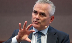 LE DIRECTEUR GÉNÉRAL DE CREDIT SUISSE, THOMAS GOTTSTEIN, SUR LE DÉPART, RAPPORTE LE WSJ