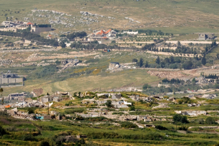 Des bâtiments détruits à Yaroun, au sud du Liban, le 13 mai 2026 ( AFP / Jalaa MAREY )