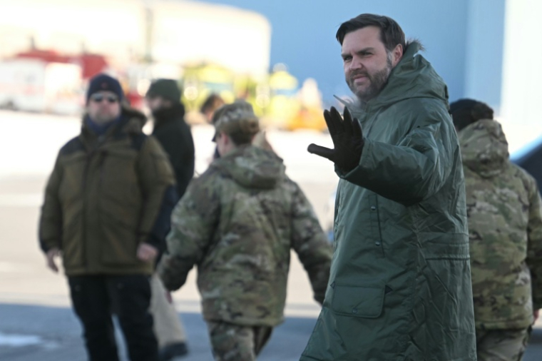 Le vice-président des Etats-Unis JD Vance sur la base militaire américaine de Pituffik au Groenland, le 28 mars 2025 ( POOL / Jim WATSON )