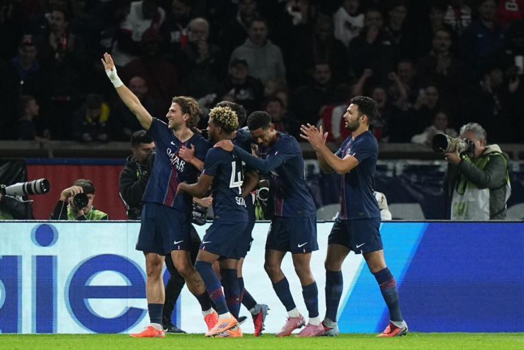 Le PSG surclasse Auxerre sans forcer, mais remplit son infirmerie avant Barcelone