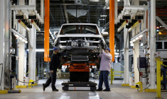 Photo d'archives des travailleurs de Foxconn à Lordstown, aux États-Unis