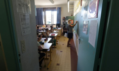 FRANCE: LA RENTRÉE SCOLAIRE MAINTENUE LUNDI, AVEC PROTOCOLE SANITAIRE RENFORCÉ
