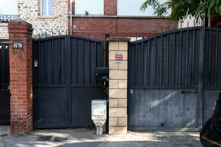 La résidence de l’agent de mannequins Daniel Siad où il a été retrouvé mort deux jours avant, le 220 juillet 2026 à Colombes, dans les Hauts-de-Seine ( AFP / Xavier GALIANA )