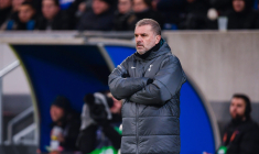 Selon Ange Postecoglu, Tottenham « joue avec le feu » sur le mercato