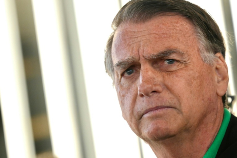 L'ancien président brésilien Jair Bolsonaro à Brasilia le 17 juillet 2025 ( AFP / Mateus Bonomi )